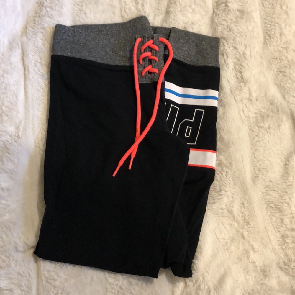 PINK Victoria’s Secret Yoga Leggings